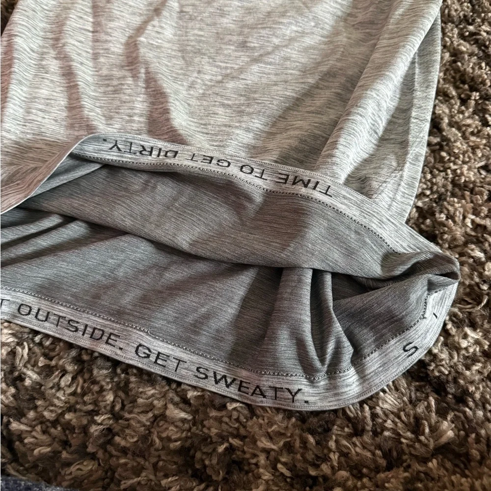 lululemon athletica Gray Short Sleeve Tee